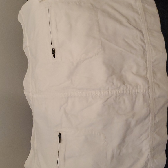 French Connection white skirt. 100% cotton - Picture 2 of 2